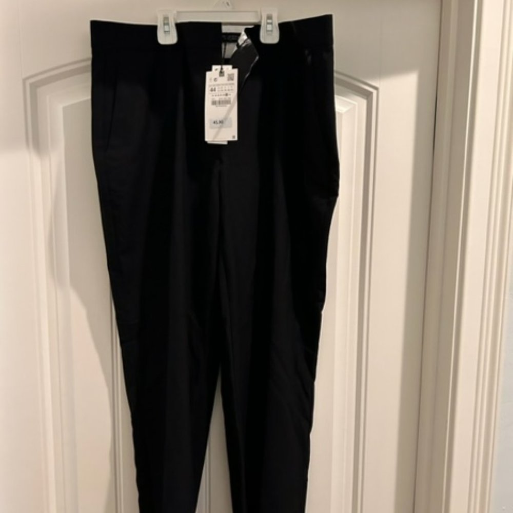 Black dress pants